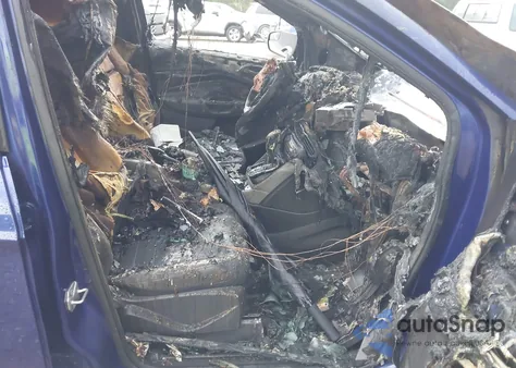 2014 Ford Escape Se z USA, uszkodzony, nr VIN 1FMCU9GX4EUB52478